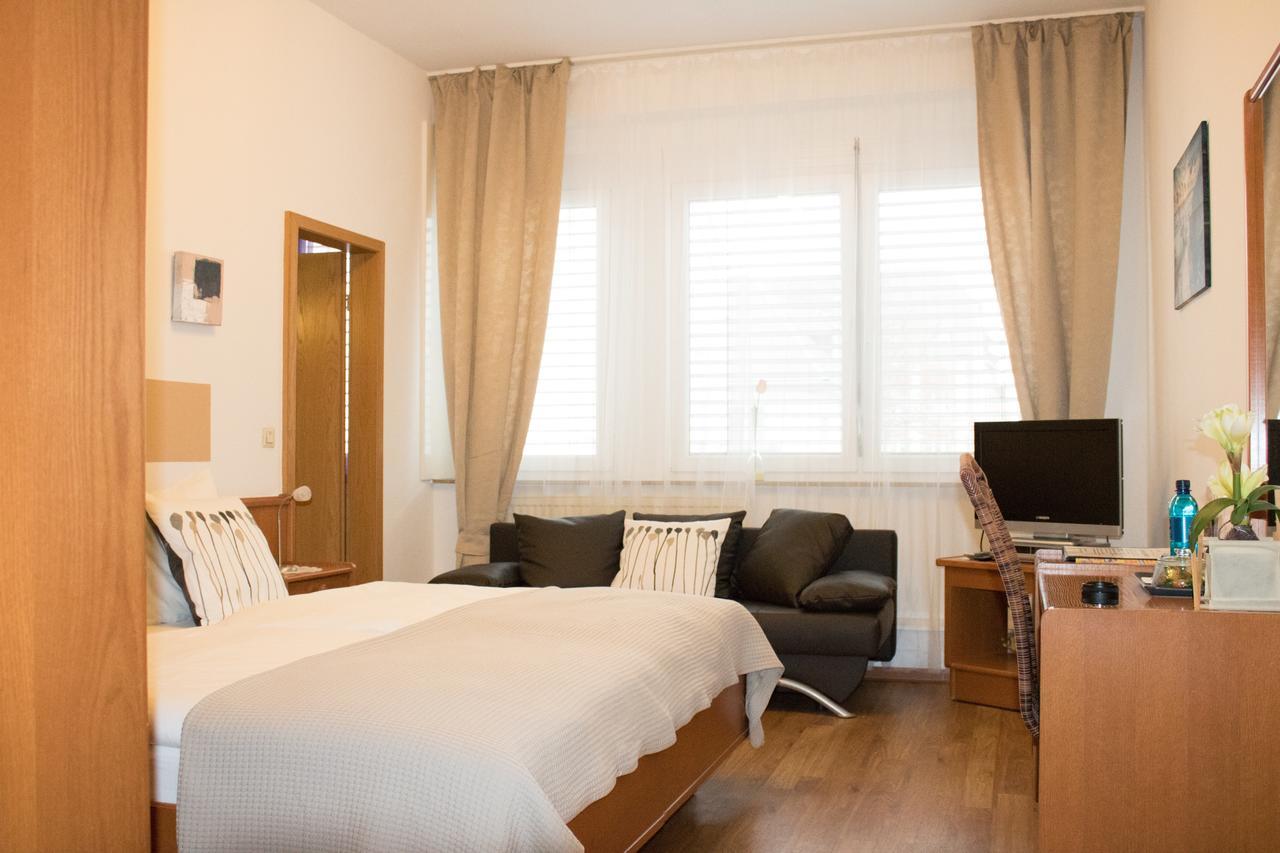 Stadthotel Russelsheim 외부 사진